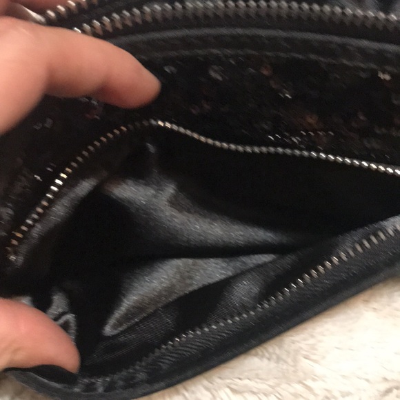 NWT black sequence Victorias Secret clutch bag - Picture 3 of 6